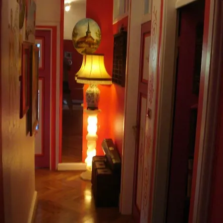 Oda ve Kahvaltı Saint Ludel, Maison Des Animaux